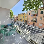Prati Design A Due Passi Dal Centro